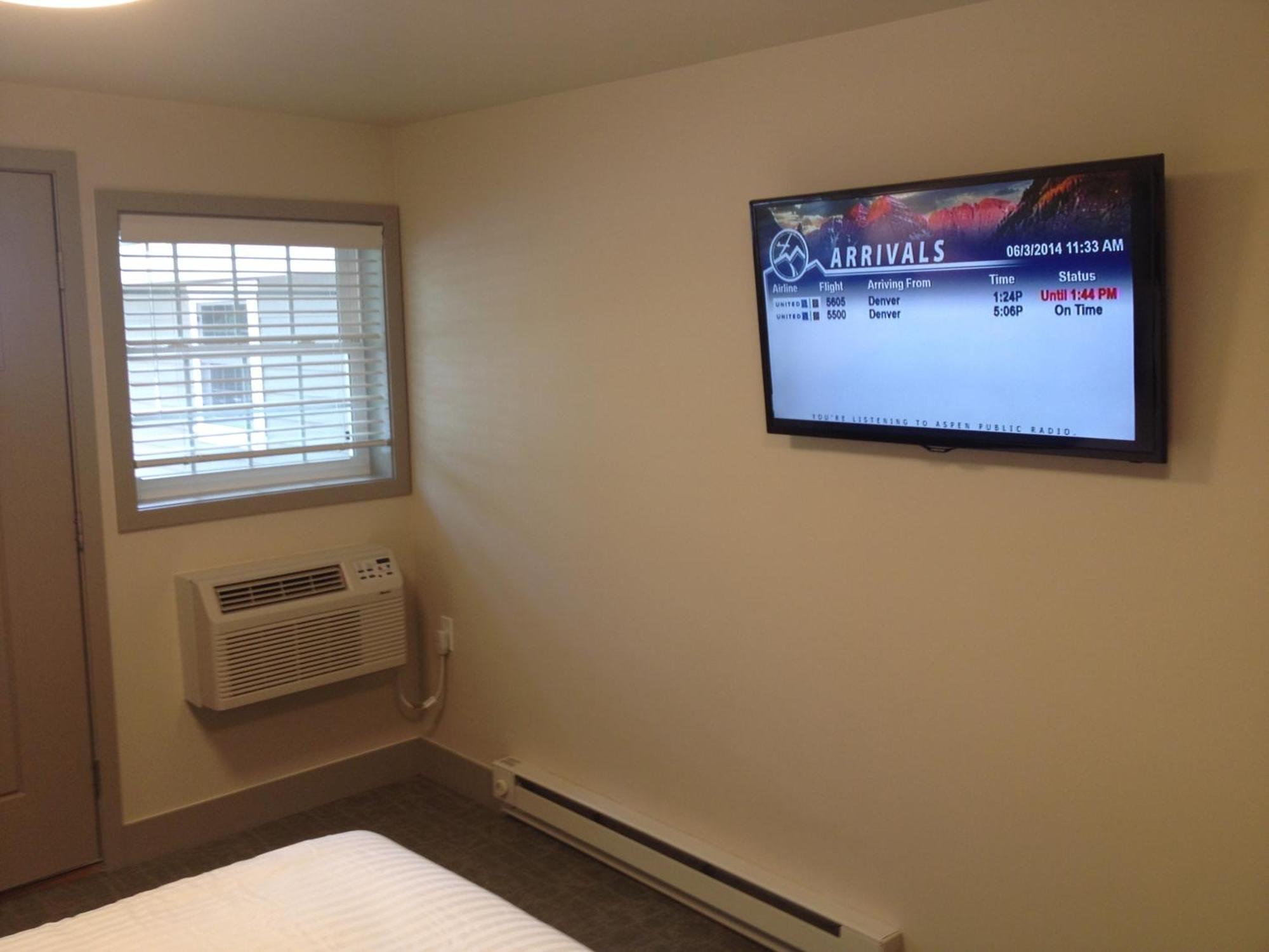 Basalt Mountain Inn Room photo