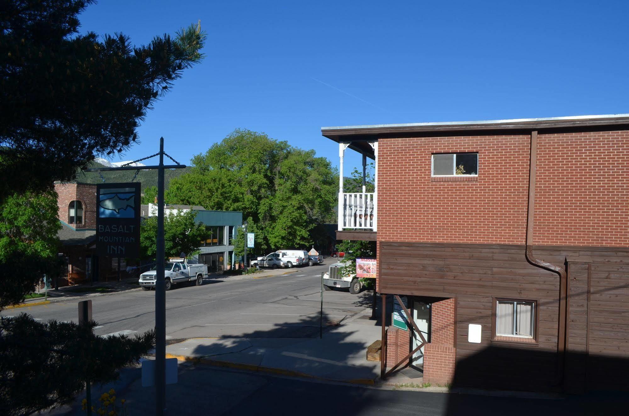 Basalt Mountain Inn Exterior photo